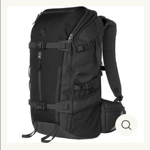 30L Ski/Snowboard Backpack